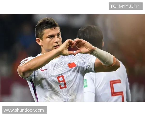 西安足球队进攻战术深度分析与实战应用探讨 西安足球队进攻战术深度分析与实战应用探讨