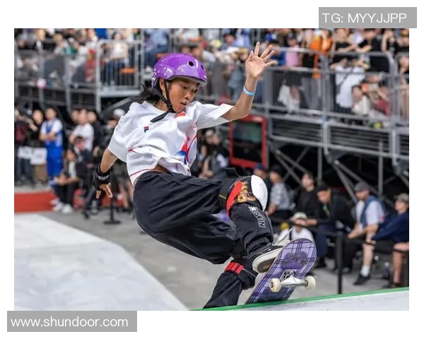 杨丽专访：从滑板新手到行业先锋的成长之路与心路历程